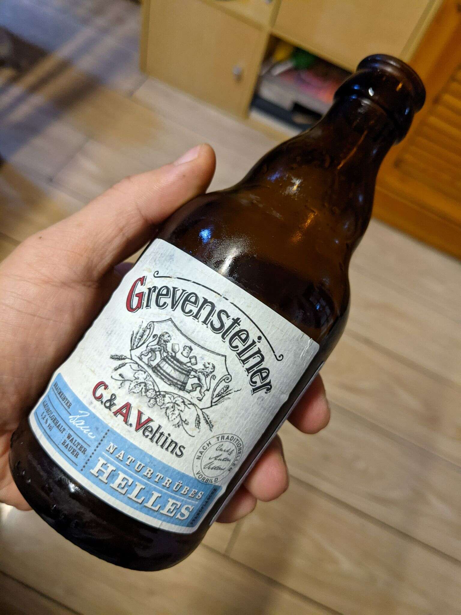 Brauerei VELTINS Grevensteiner Naturtrübes Helles (blueblau) 20210613 111706726